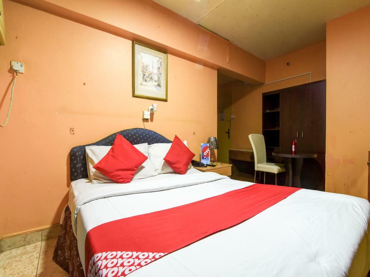 Oyo 270 Dream Land Hotel Дубай Экстерьер фото